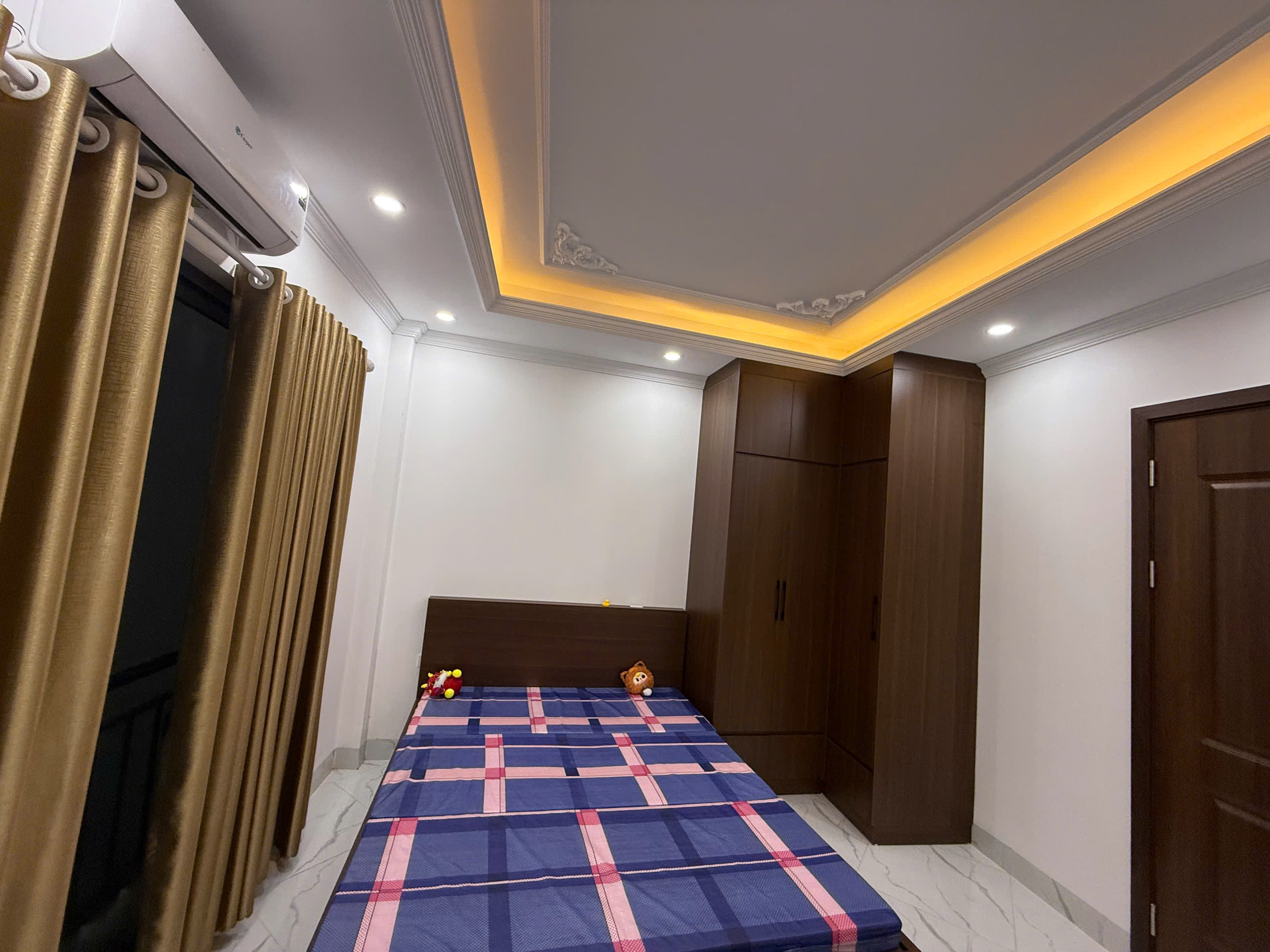 Cho thuê nhà nguyên căn mới ngõ 276 Định Công, 35m2 x 5 tầng, 3 ngủ khép kín.<br> 12tr5 - Ảnh 3